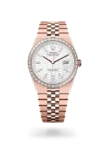 Replica Rolex Land Dweller 40 mm Everose gold and diamonds